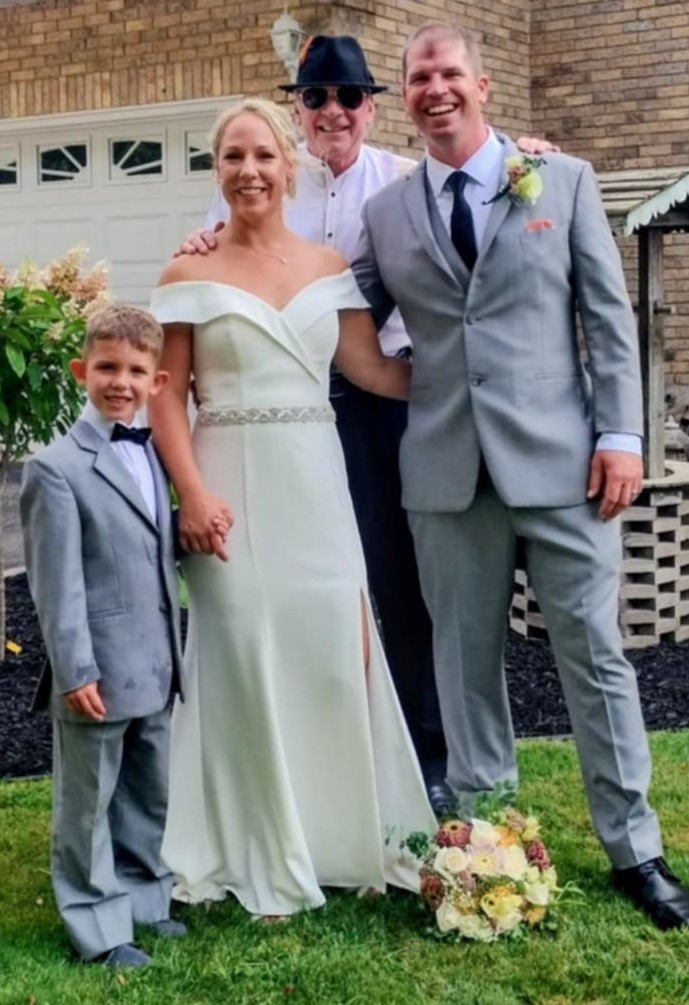 Kevin and Crystal wedding photo